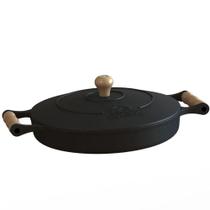 Frigideira Ferro Fundido com Tampa e Alças de Madeira 28Cm - LIBANEZA