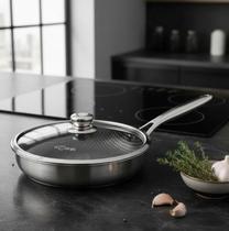 Frigideira Inox Fundo Triplo 28 Cm Com Tampa Indução Cozzi Frigideira Inox Fundo Triplo 28 Cm Com Tampa Indução Cozzi