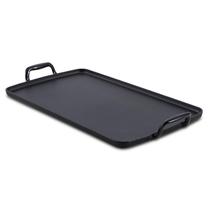 Frigideira Plancha, totalmente revestida, em ferro fundido esmaltado 28x48cm, preto Frigideira Plancha, totalmente revestida, em ferro fundido esmaltado 28x48cm, preto