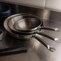 Frigideira Profissional com Fundo Triplo 30cm Aço Inox