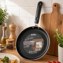 Frigideira Tapioqueira Panquequeira com Indução 22cm Preta Fogão Elétrico a Gás Indução Vitrocerâmico Revestimento Interno Antiaderente Frigideira Tapioqueira Panquequeira com Indução 22cm Preta Fogão Elétrico a Gás Indução Vitrocerâmico Revestimento Interno Antiaderente