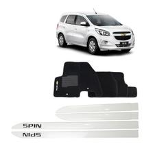 Friso Lateral Branco Spin + Tapete Bordado