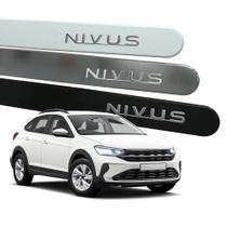 Friso Lateral Nivus 2021 a 2026 Redondo com Grafia Cromada em Alto Relevo