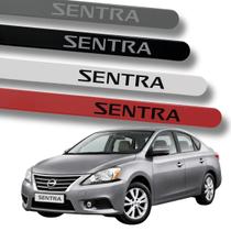 Friso Lateral Protetor de Porta Borrachão Nissan Sentra Cor:Prata Platinum Friso Lateral Protetor de Porta Borrachão Nissan Sentra Cor:Prata Platinum