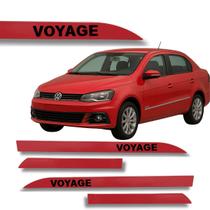 Friso Porta Lateral Volks Voyage Vermelho Opera 2014 A 2015