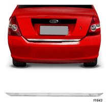 Friso Resinado Ford Fiesta Sedan 00 A 09 Porta Malas Cromado 11643 Friso Resinado Ford Fiesta Sedan 00 A 09 Porta Malas Cromado 11643