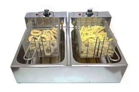 Fritadeira Elétrica 2 Cubas 10 Litros Com 02 Cestos Para Escorrer Óleo E Tampa 220v - Fast Máquinas Fritadeira Elétrica 2 Cubas 10 Litros Com 02 Cestos Para Escorrer Óleo E Tampa 220v - Fast Máquinas