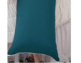 Fronha Avulsa Poliéster Hug Colors 40Cmx130Cm Verde Esmerald Fronha Avulsa Poliéster Hug Colors 40Cmx130Cm Verde Esmerald