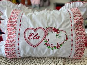 Fronha Bordado Ele/Ela Fronha Bordado Ele/Ela