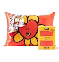 Fronha de cetim Kitsch x BT21 (Tata) para cabelo e pele branca Fronha de cetim Kitsch x BT21 (Tata) para cabelo e pele branca