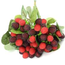 Frutas artificiais NÃO SE TORNAM realistas, morangos vermelhos e framboesa Frutas artificiais NÃO SE TORNAM realistas, morangos vermelhos e framboesa