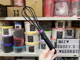 Fuê Tupperware Preto e Roxo - Ideal para Preparação Fuê Tupperware Preto e Roxo - Ideal para Preparação