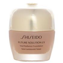 Fundação Shiseido Future Solution LX Total Radiance SPF15 Fundação Shiseido Future Solution LX Total Radiance SPF15