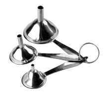 Funil Aço inox - Aço inox - 3 unidades - Cromus Linha Profissional Allonsy - Rizzo Funil Aço inox - Aço inox - 3 unidades - Cromus Linha Profissional Allonsy - Rizzo