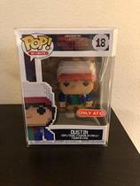 Funko 8 Bit Pop! : Boneco colecionável Stranger Things Dustin, 3,75 polegadas