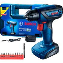Furadeira Parafusadeira 1/4" a bateria 12 volts com acessórios e maleta GSR 1000 Smart Bosch (110V/220V) Furadeira Parafusadeira 1/4" a bateria 12 volts com acessórios e maleta GSR 1000 Smart Bosch (110V/220V)