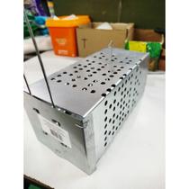 Gaiola Ferro Preta / Gaiola Chapa ou Porta Isca Plastico Preta Gaiola Ferro Preta / Gaiola Chapa ou Porta Isca Plastico Preta