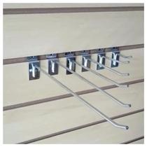 Gancho Painel Canaletado 25 cm Zincado Kit 100 peças Gancho Painel Canaletado 25 cm Zincado Kit 100 peças