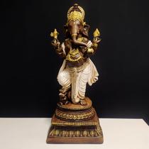 Ganesha em pé na base envelhecida com branco 60cm