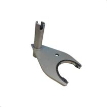 Garfo Luva Reduzida S10 05/11 4X4 Garfo Menor Chapa Aço Garfo Luva Reduzida S10 05/11 4X4 Garfo Menor Chapa Aço