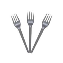 Garfo sobremesa prata c/50un. Garfo sobremesa prata c/50un.