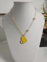 Gargantilha em pérolas