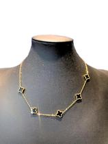 Gargantilha Feminina 5 Trevos Preto 45 Banhado Ouro 18K Gargantilha Feminina 5 Trevos Preto 45 Banhado Ouro 18K