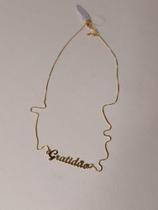 Gargantilha feminina Gargantilha feminina