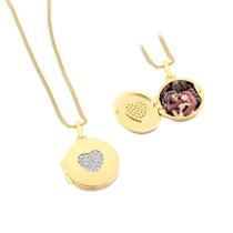 Gargantilha Pingente Relicário Liso Com Coração Cravejado Gargantilha Pingente Relicário Liso Com Coração Cravejado