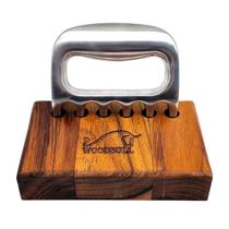 Garra de Urso Para Churrasco em Alumínio com Suporte de Madeira