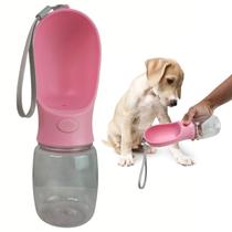 Garrafa Agua Bebedouro Pet Cachorro Gato Passeio Viagem Caminhada Saida Parque Lazer Ar Livre Garrafa Agua Bebedouro Pet Cachorro Gato Passeio Viagem Caminhada Saida Parque Lazer Ar Livre