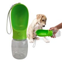 Garrafa Bebedouro Agua Pet Cachorro Gato Cao Passeio Caminhada Viagem Saida Lazer Parque Ar Livre Garrafa Bebedouro Agua Pet Cachorro Gato Cao Passeio Caminhada Viagem Saida Lazer Parque Ar Livre