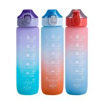 Garrafa de Água Colorida com Canudo 900ml - OBA TERMIC Garrafa de Água Colorida com Canudo 900ml - OBA TERMIC