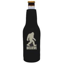 Garrafa de cerveja Coolie Junction Bigfoot Believe Coolie (preta)