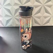 Garrafa de plástico de água infantil decorada com ursinho tampa bico e alça 600ml garrafinha de agua escola criança urso