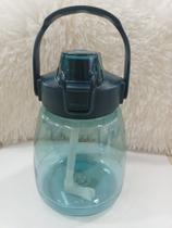 garrafa de plastico1.2L com tampa,canudo e alça
