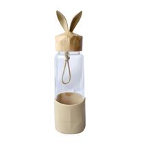 Garrafa de vidro rabbit bottle com capa de silicone, tampa plástica e alça 350ml