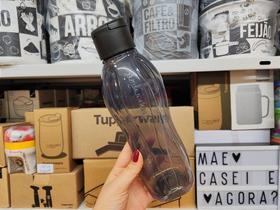 Garrafa Eco Tupper Plus 1 Litro Preta - Tupperware Garrafa Eco Tupper Plus 1 Litro Preta - Tupperware