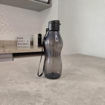 Garrafa Eco Tupper Plus Freezer 470 ml Preta Garrafa Eco Tupper Plus Freezer 470 ml Preta