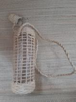 Garrafa empalhada com palha de milho Garrafa empalhada com palha de milho