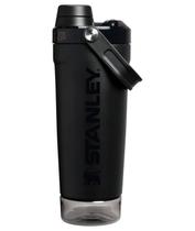 Garrafa Shaker Stanley Activate 600mL em aço inoxidável isolado