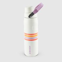 Garrafa Térmica Aerolight Fast Flow Varsity Cream Lilac Stripes 710ml - Stanley R8481 Garrafa Térmica Aerolight Fast Flow Varsity Cream Lilac Stripes 710ml - Stanley R8481