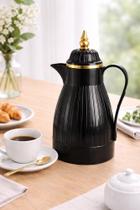 Garrafa Térmica Dubai 1 Litro Preta Detalhe Dourado Café Chá Leite Mesa Posta Elegante Sofisticada Luxo Garrafa Térmica Dubai 1 Litro Preta Detalhe Dourado Café Chá Leite Mesa Posta Elegante Sofisticada Luxo