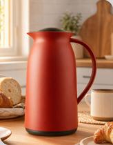 Garrafa Térmica Invicta VG 750ml Vermelho Intenso Garrafa Térmica Invicta VG 750ml Vermelho Intenso