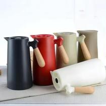 Garrafa Térmica Minimalista com Cabo de Madeira 1L