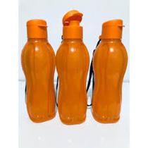 Garrafinha de Água Tupperware Laranja com Glitter de 500 ml Garrafinha de Água Tupperware Laranja com Glitter de 500 ml