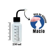 Garrafinha Lavagem Nasal 250ml Bico Curvo Cores Garrafinha Lavagem Nasal 250ml Bico Curvo Cores