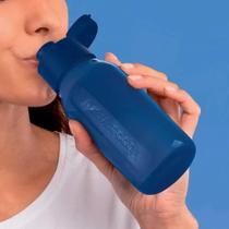 Garrafinha redonda infantil 350 ml azul petróleo da tupperware