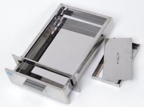 Gaveta Cinzeiro com tampa em aço inox para churrasqueira de alvenaria - 35 cm x 25 cm x 5cm . Gaveta Cinzeiro com tampa em aço inox para churrasqueira de alvenaria - 35 cm x 25 cm x 5cm .