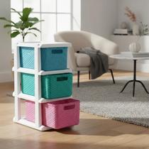 Gaveteiro 3 Gavetas Colorido Agraplast Estilo Ratan com Rodinhas Azul, Rosa e Verde Resistente e Moderno 1046 Agraplast